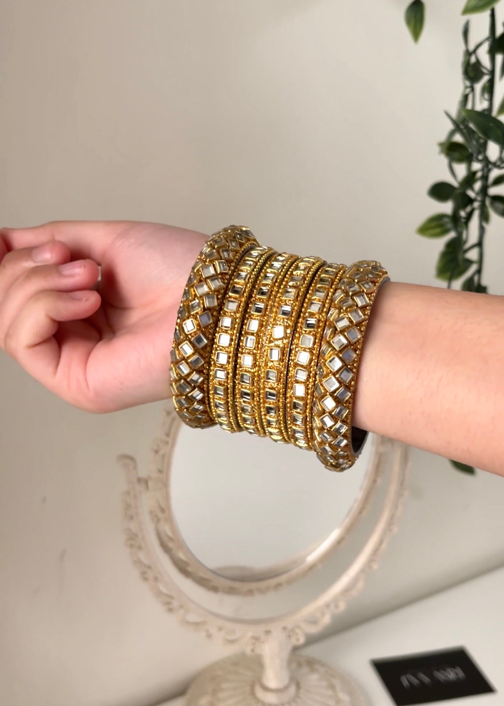 KUNDAN MIRROR SET