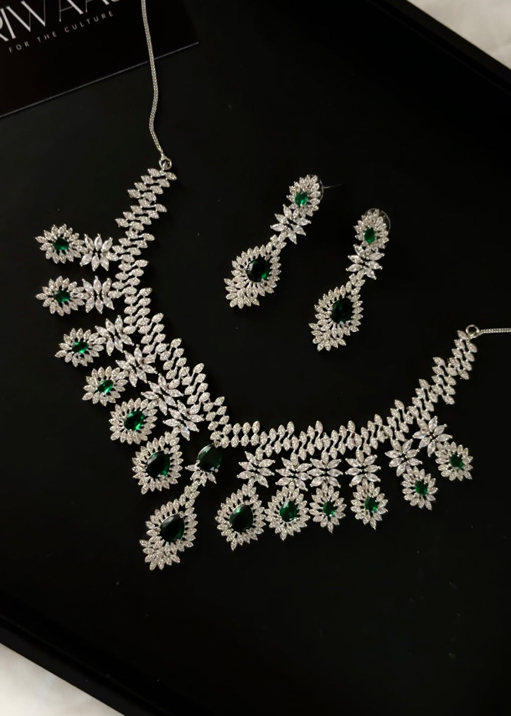 AD Silver Emerald Necklace Set