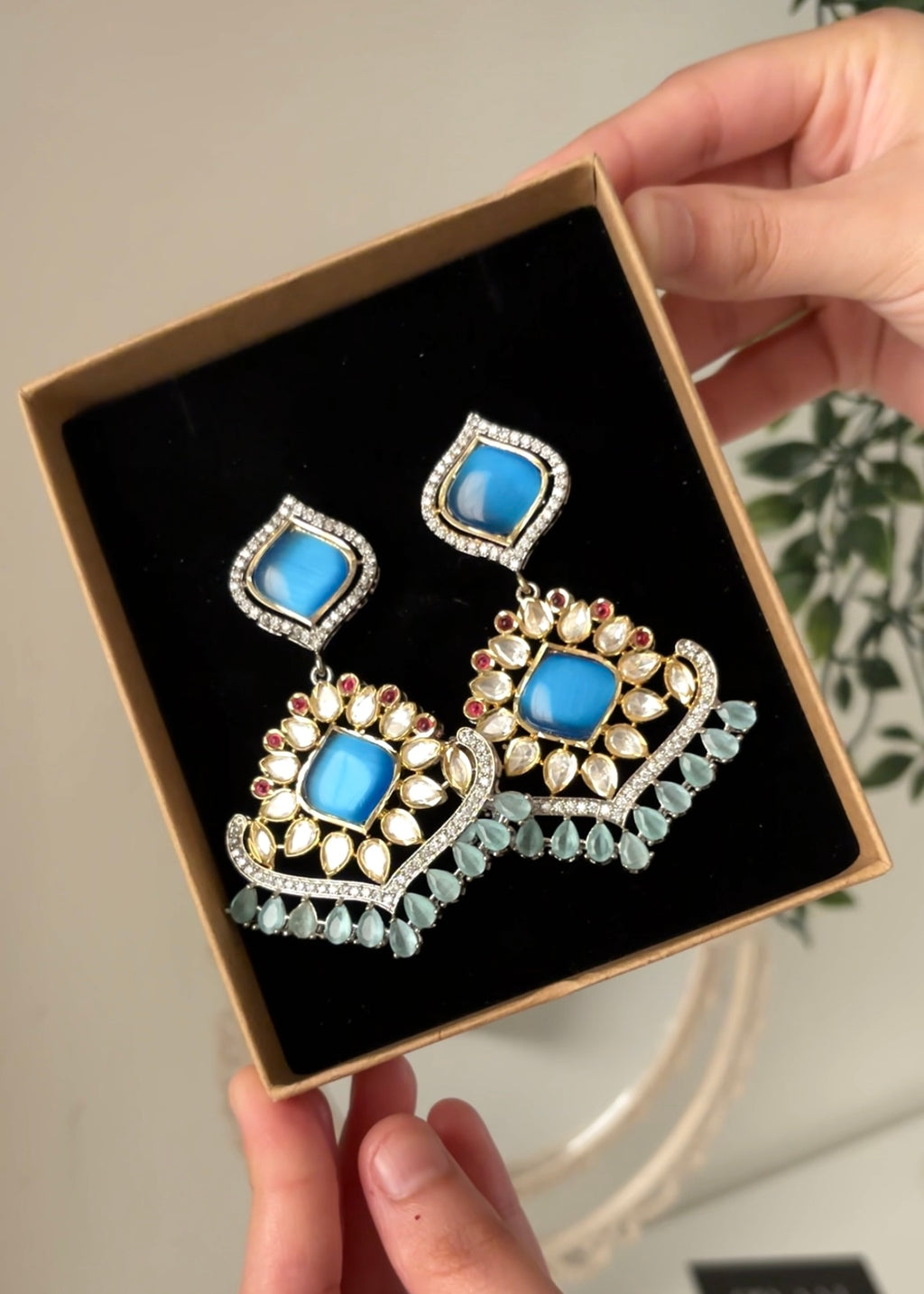 HEERA - Statement Earrings