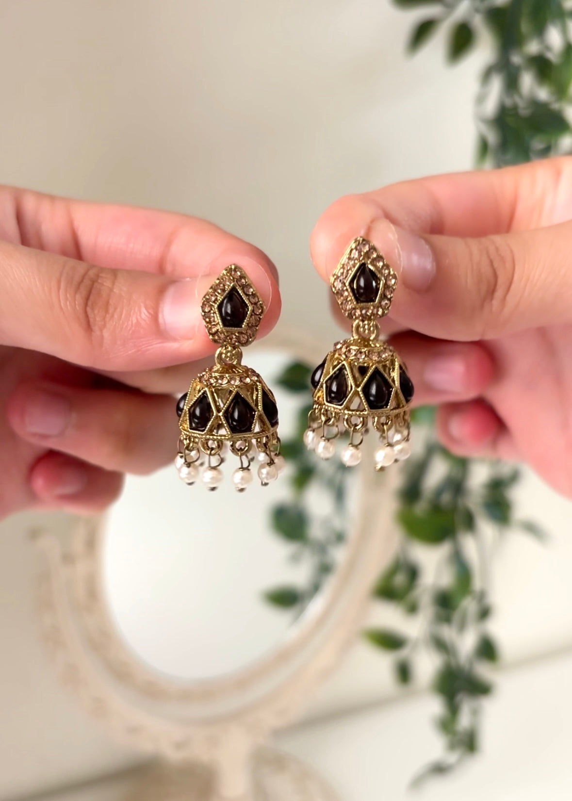 Mini Jhumki