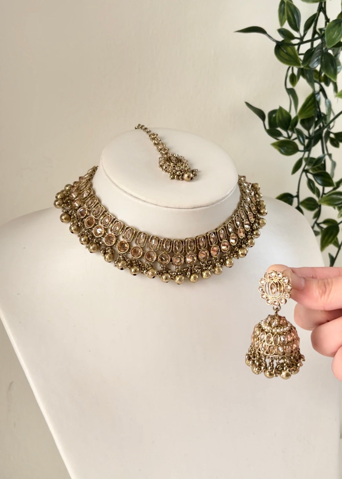 SAJAL - Necklace Set