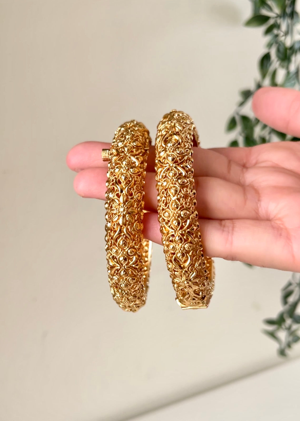 AVNI - Gold Statement Bangles