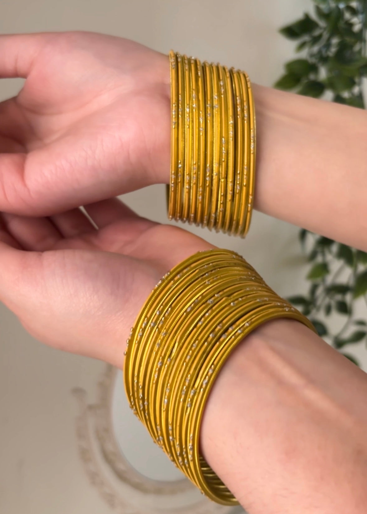 DOT BANGLES
