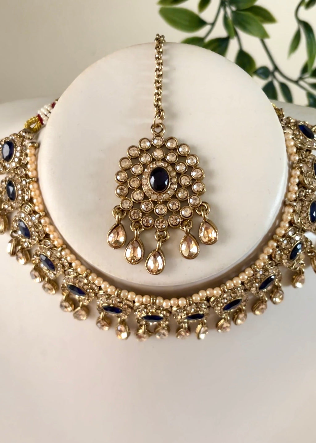 HEELA - Necklace Set