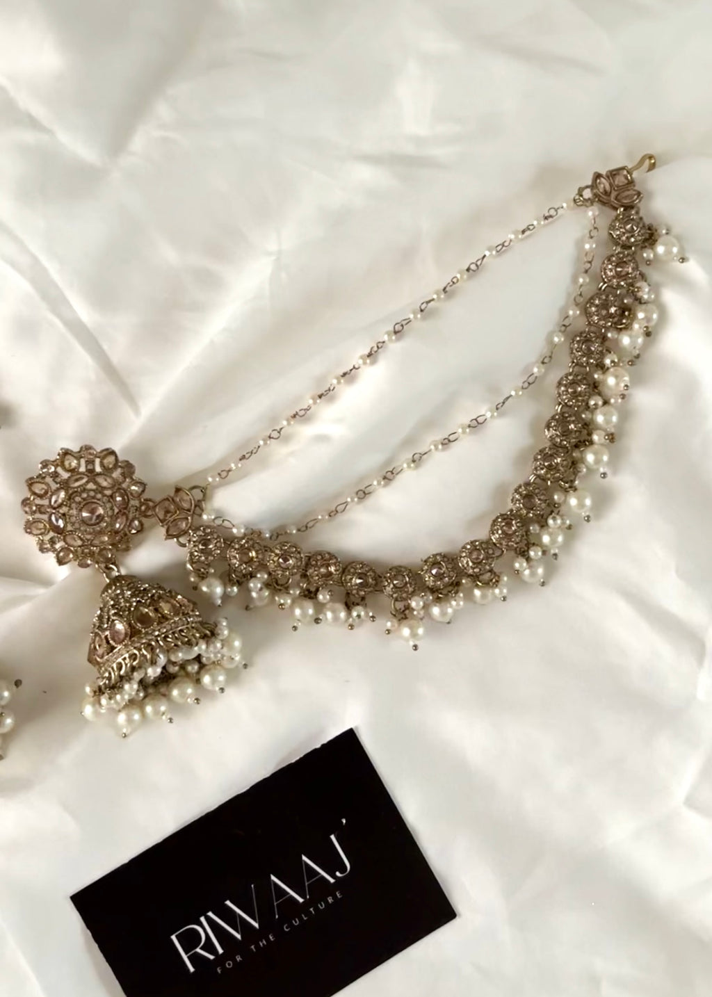 HOORAIN - Golden Jhumka Sahara Set