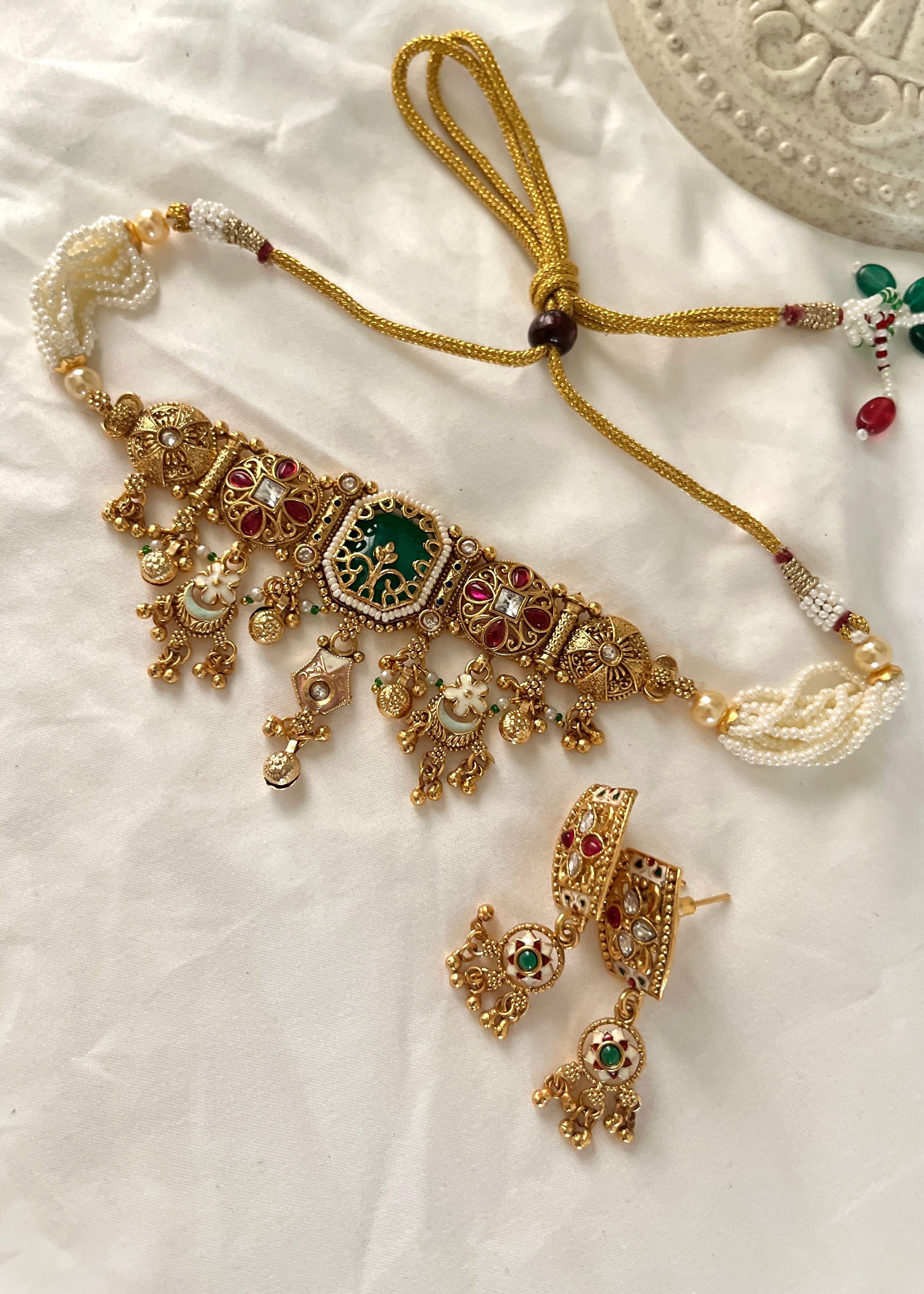 AARNA - Heritage Gold Plated Set
