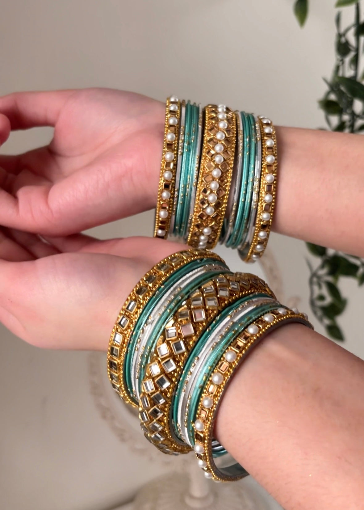 KUNDAN MIRROR SET