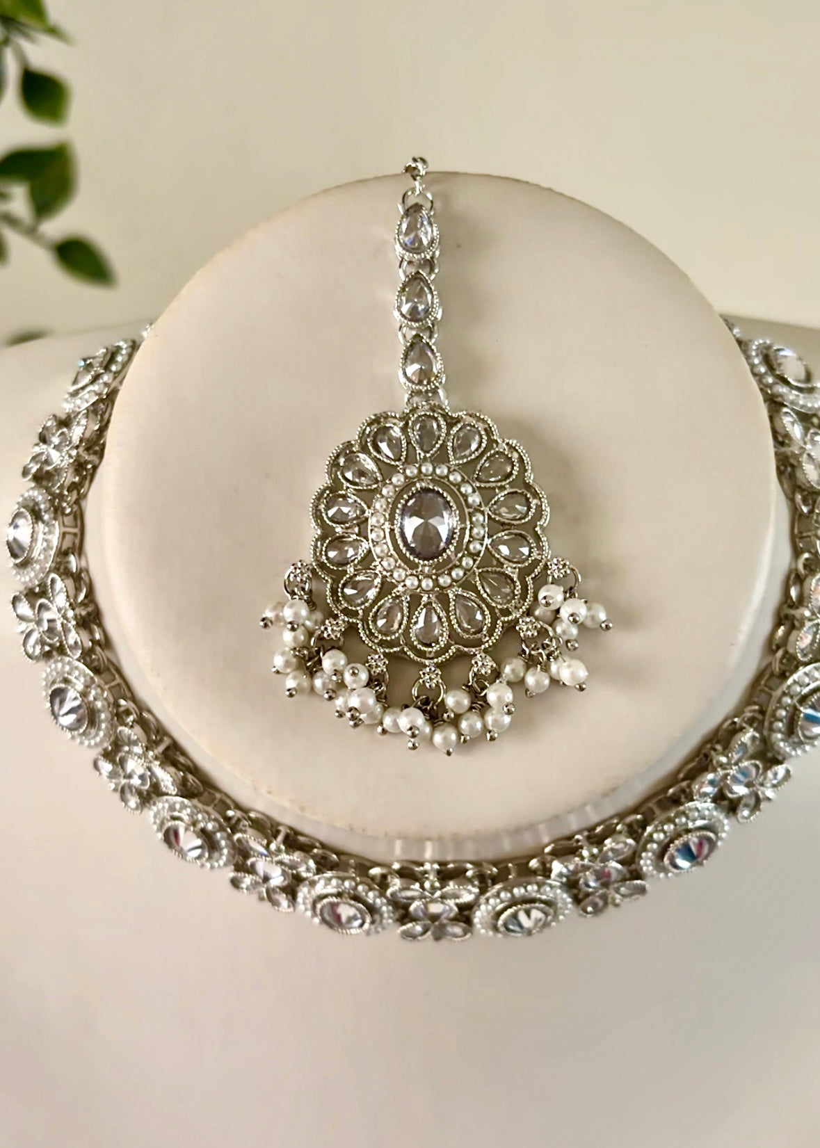 TIANA - Silver Necklace Set