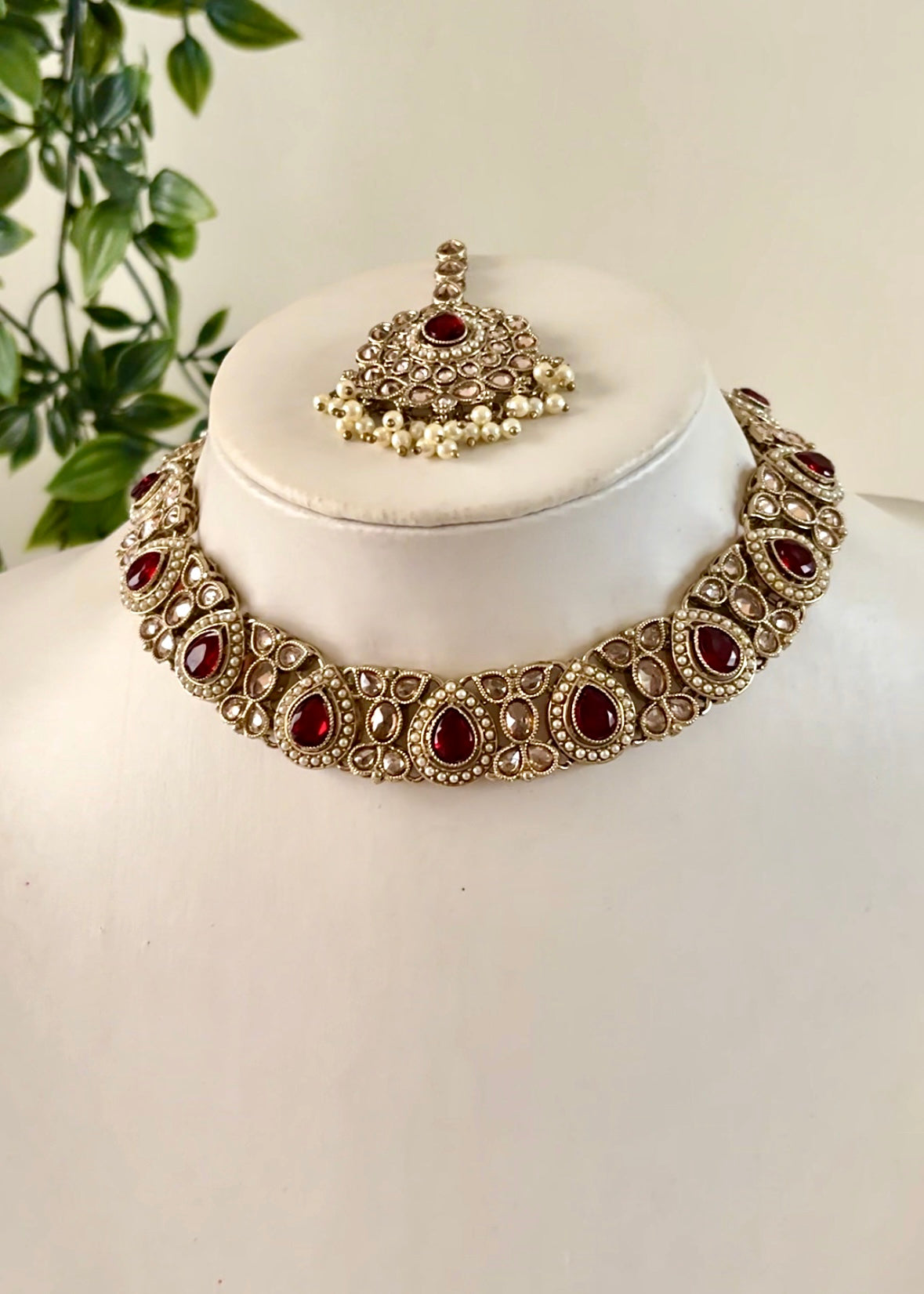 TIANA - Red Necklace Set