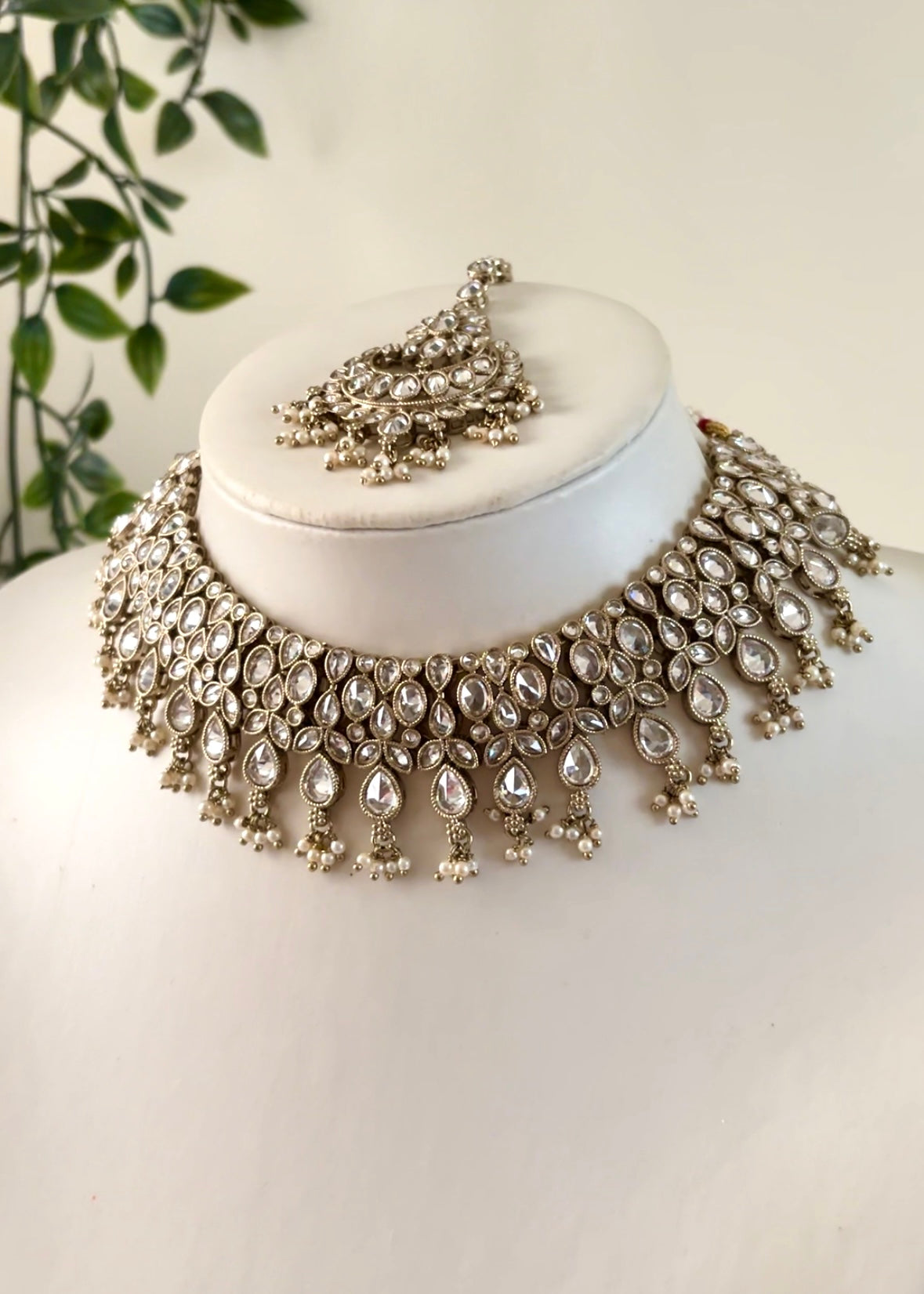 KIRAN - White Gold Polki Choker/Necklace Set