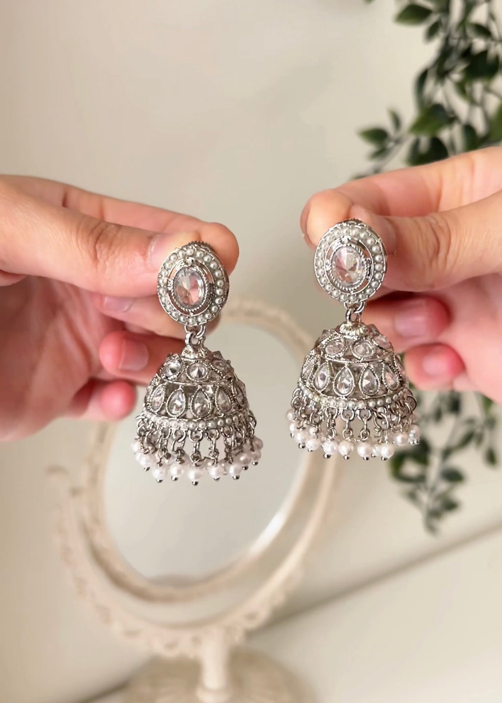 CHAND - Silver Jhumka