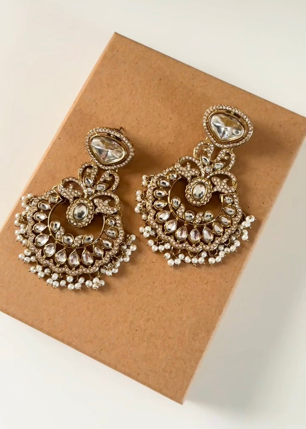 JOYA - Statement Earrings