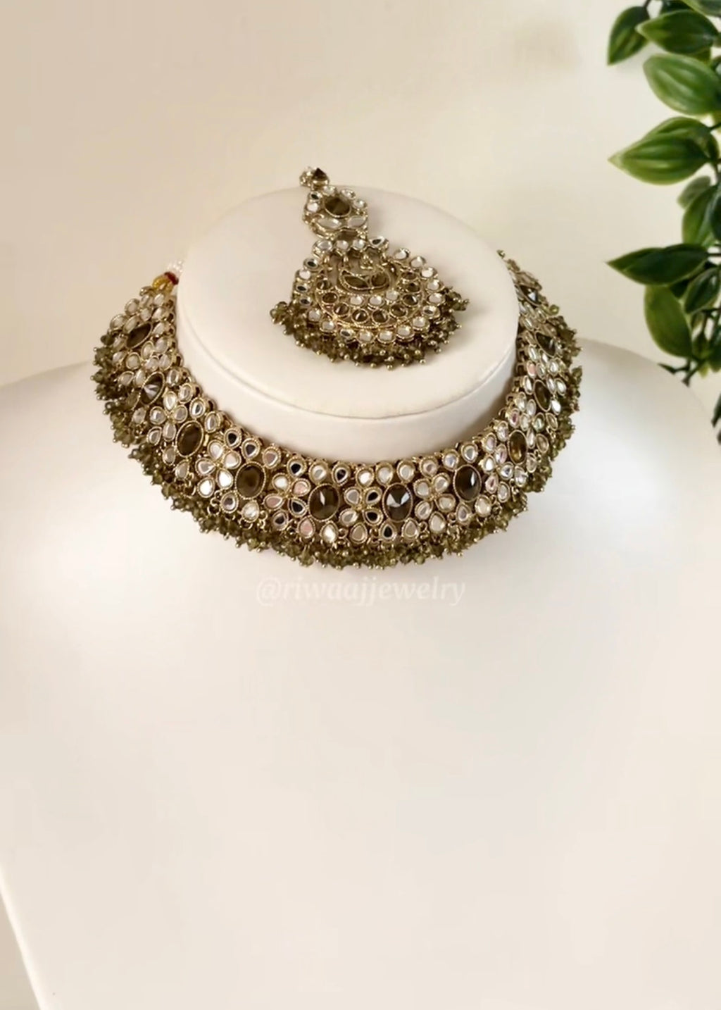 KANWAL - Mirror Necklace Set