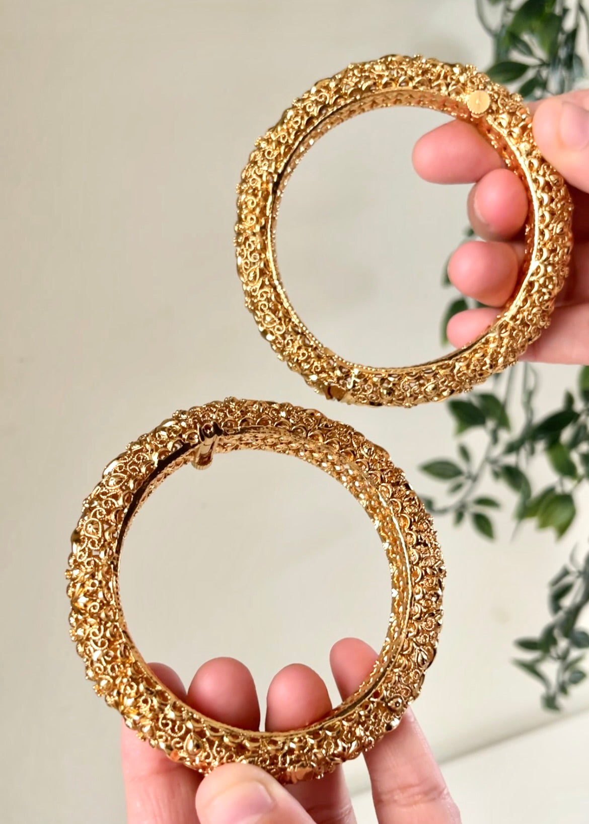 AVNI - Gold Statement Bangles