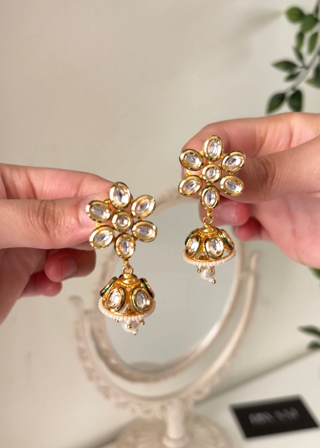 SONA - Kundan Statement Jhumki