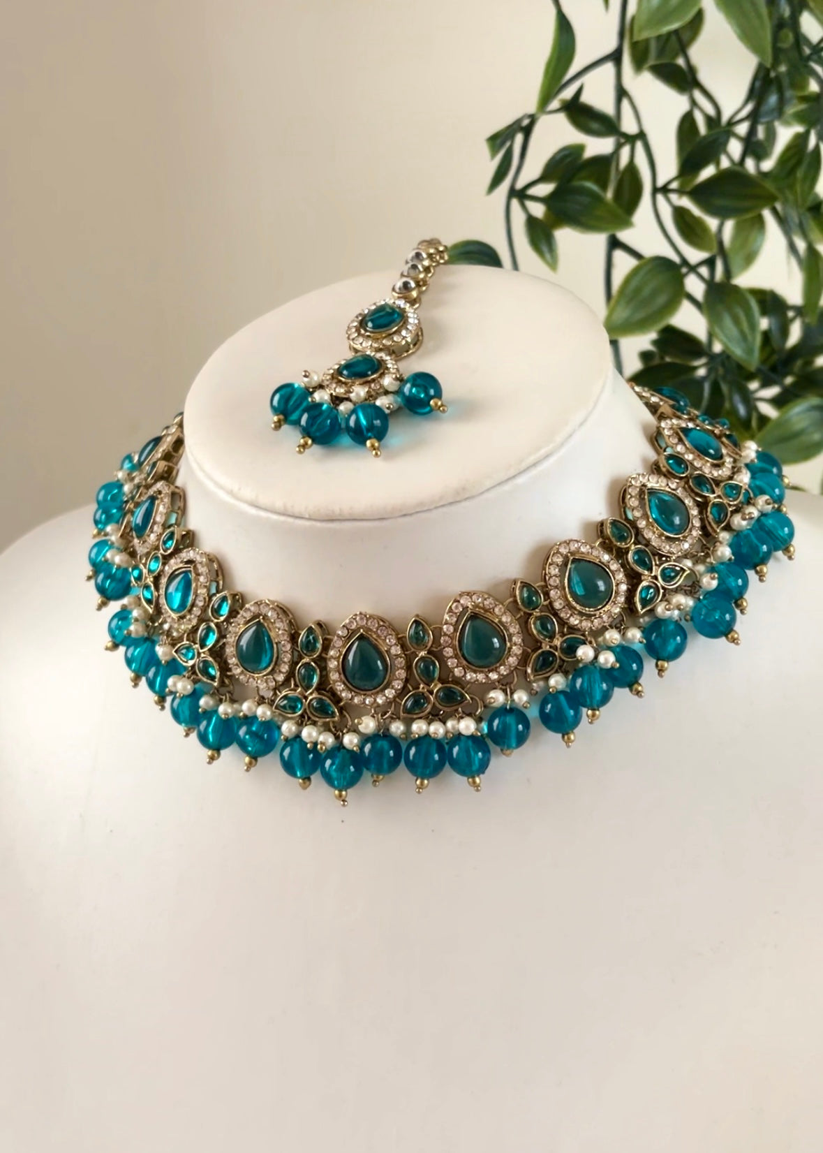 MIYAL - Necklace Set