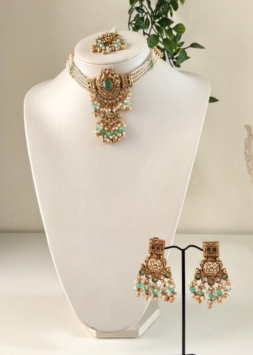 AMIRA - Heritage Gold Plated Necklace/Choker Set