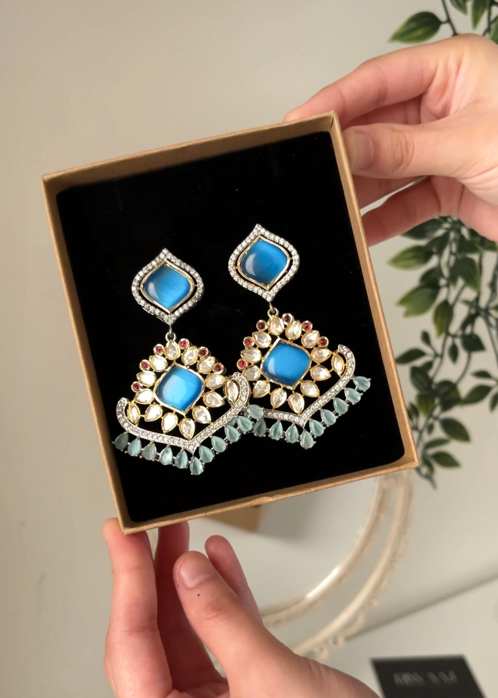 HEERA - Statement Earrings