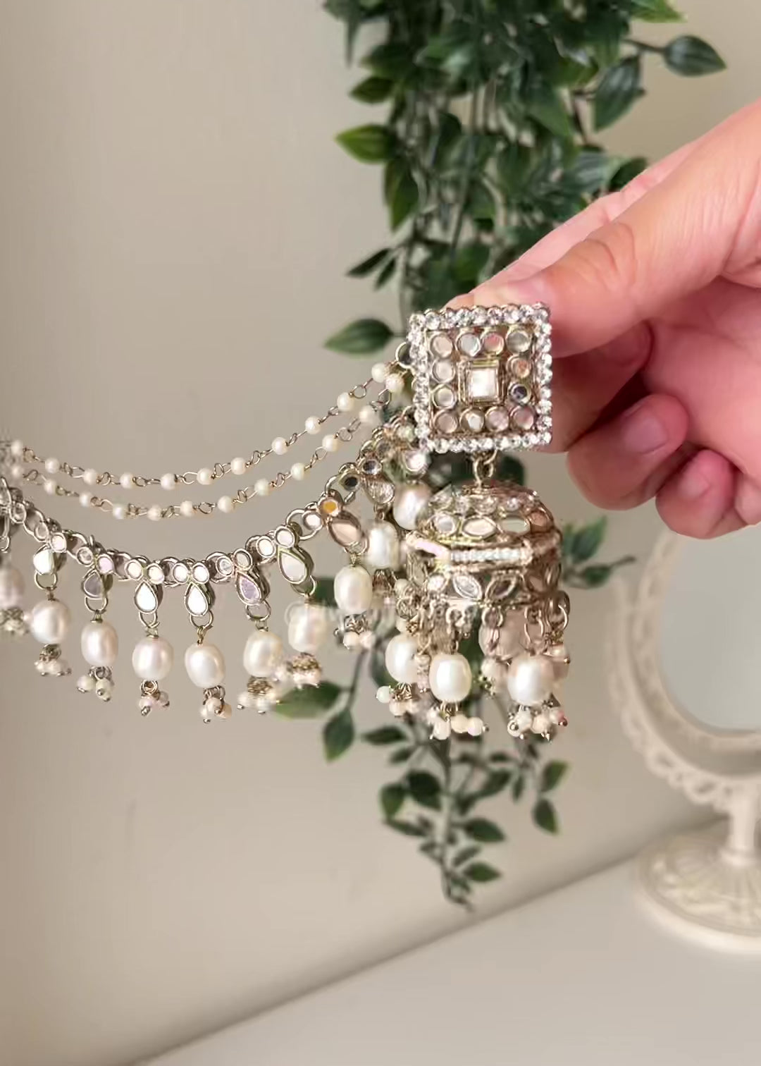 DIYA - Mirror Jhumka Set with Sahare (earchain)